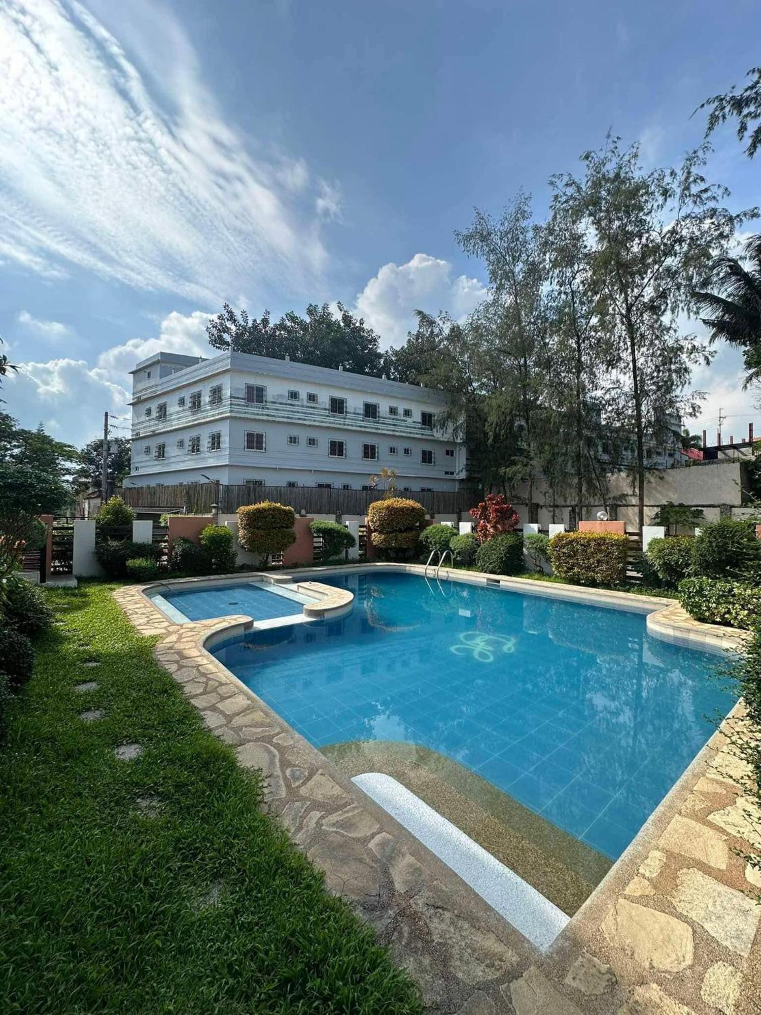 Tagaytay Hampton Villa Tagaytay City Bagian luar foto